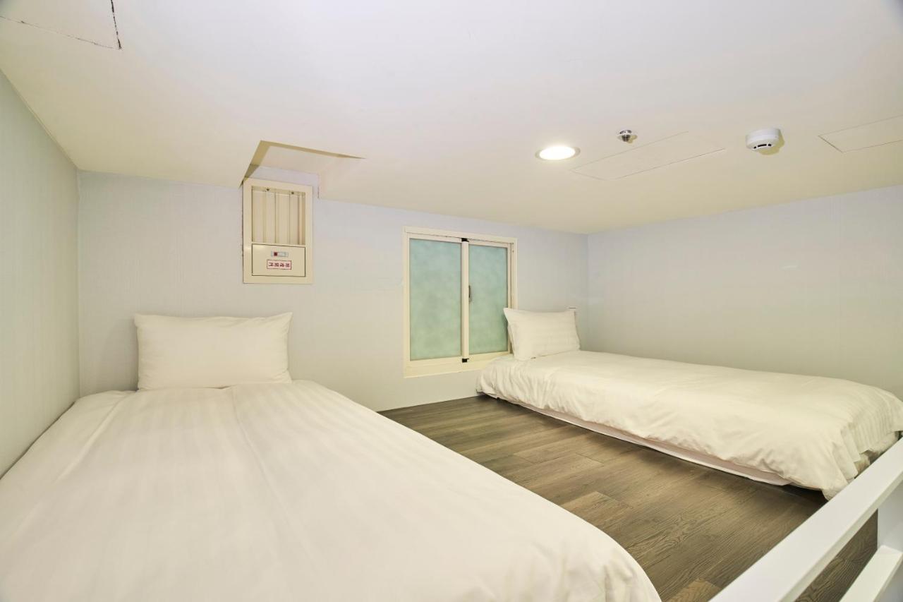 Place‧X Hotel Taipei Exterior foto